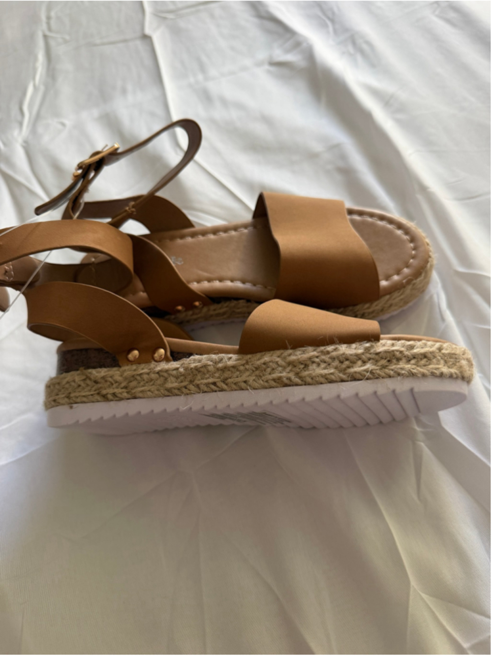 Link Tan Espadrille Sandals Size 7 Gold Buckle - Picture 3 of 6